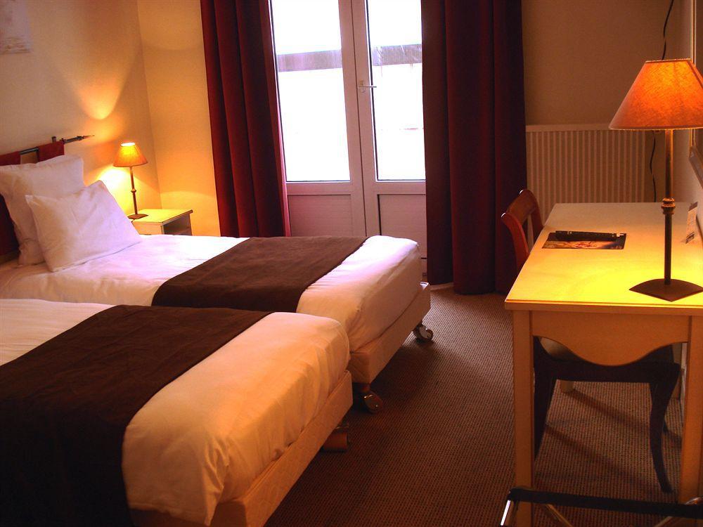 Cerise Royan - Le Grand Hotel De La Plage Exteriör bild