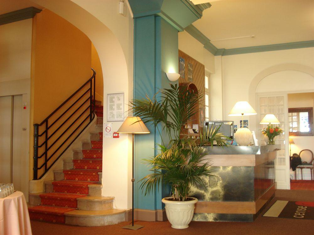 Cerise Royan - Le Grand Hotel De La Plage Exteriör bild