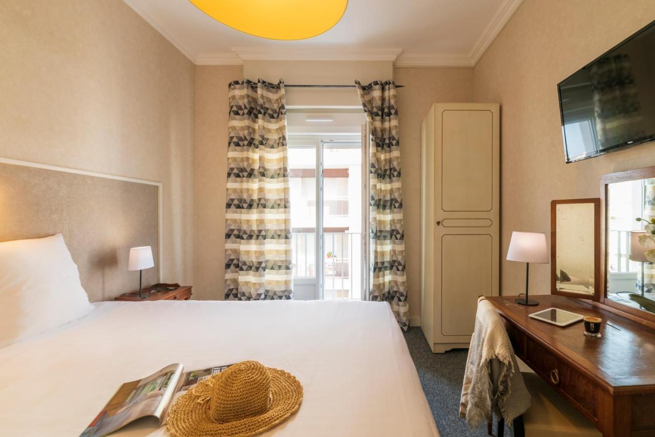 Cerise Royan - Le Grand Hotel De La Plage Exteriör bild